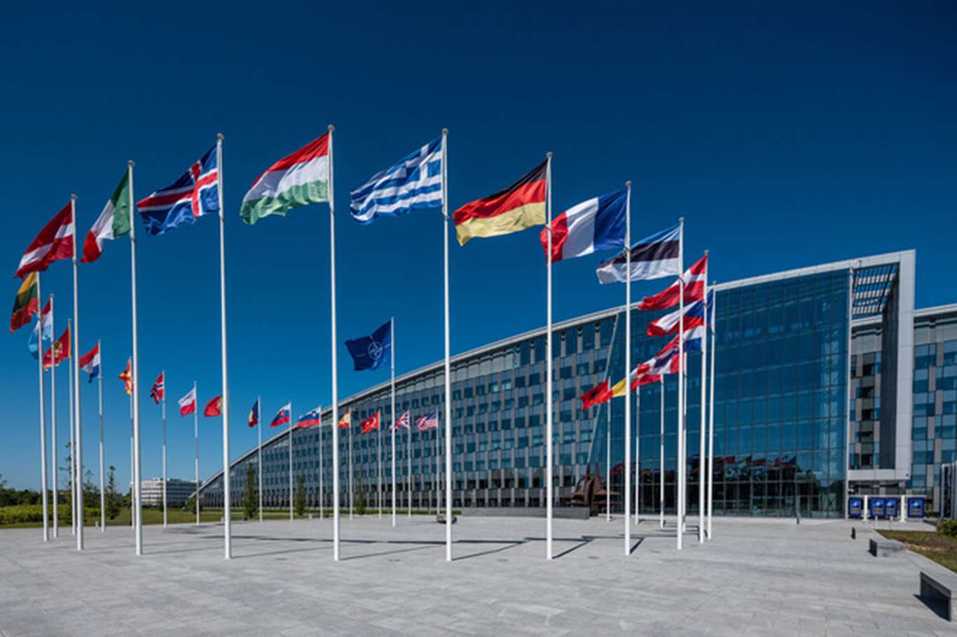 14 Haziran'da yapılacak NATO zirvesi öncesi dışişleri ve savunma bakanları gündemi görüşüyor 14 Haziran'da yapılacak NATO zirvesi öncesi dışişleri ve savunma bakanları gündemi görüşüyor